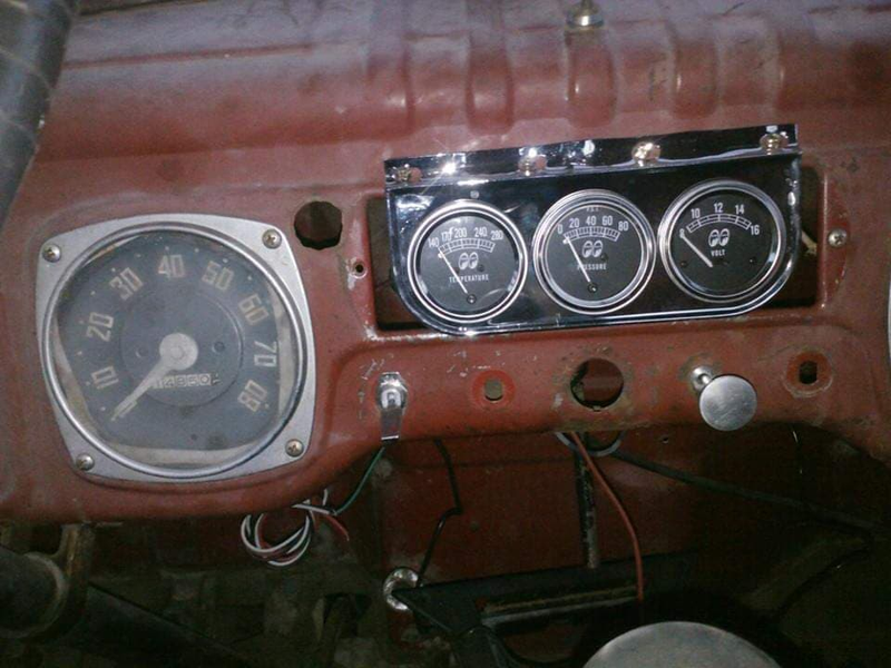 New gauges, much easier to read.